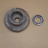 Корпус Т16.37.021 дифференциала с венцом Z=77 с подшипником 214 трактора Т-16