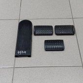 Комплект чехлов педалей газа, сцепления, тормоза трактора ЛТЗ, МТЗ А13.33.001,А13.33.002,А13.36.001