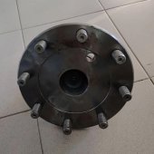 Ось Т40А-2306020 переднего колеса с болтами ПВМ трактора Т-40, ЛТЗ
