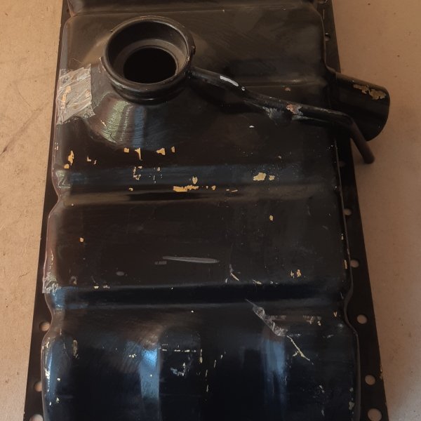 Бачок радиатора верхний ЮМЗ 36-1301050-Б